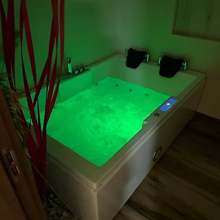 Apartmán Luxury Jacuzzi View Free Parking Skopje